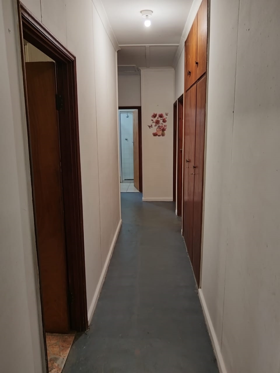 4 Bedroom Property for Sale in Koringberg Western Cape